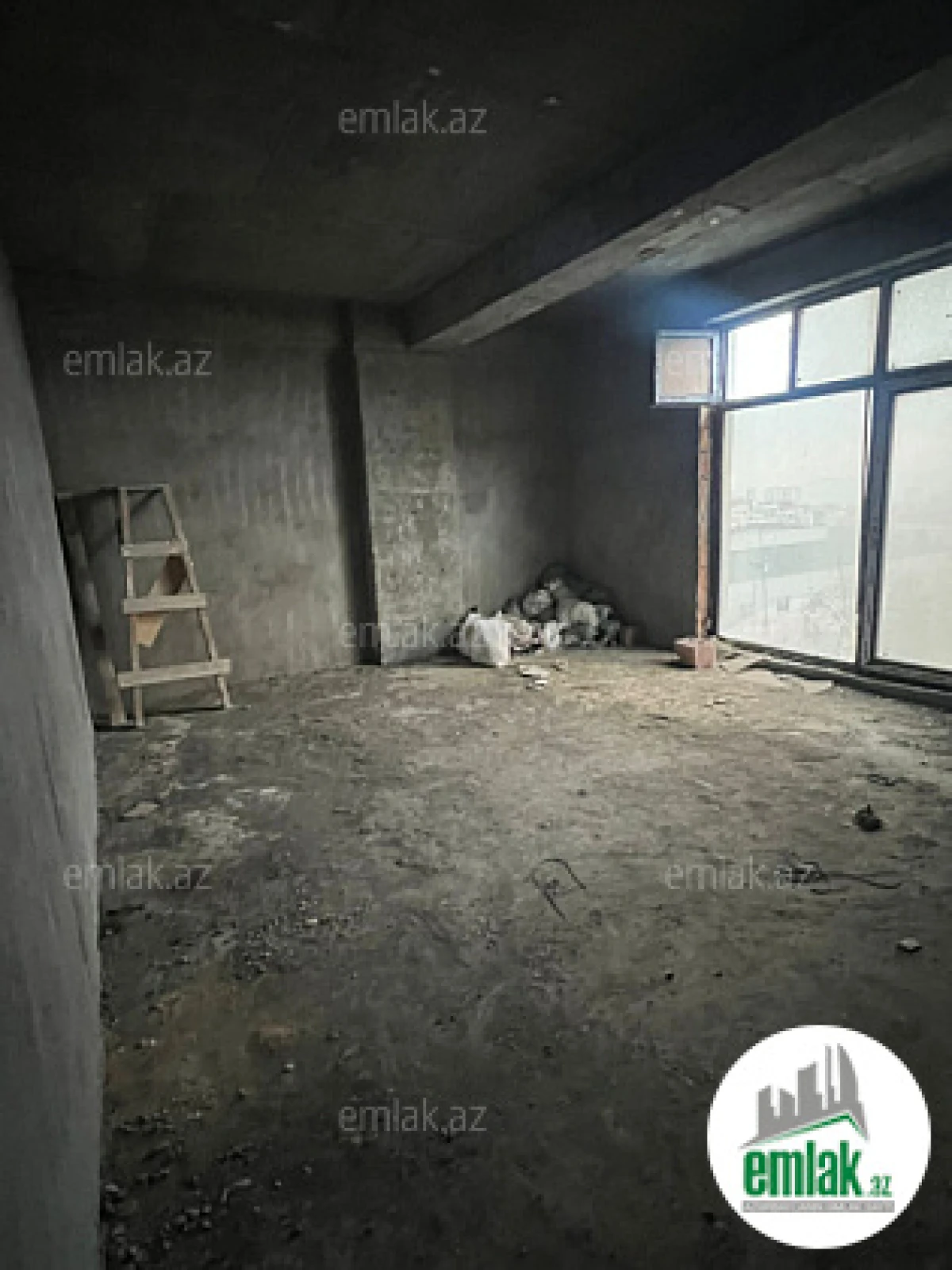 Satılır 3 otaqlı yeni tikili 139 m²