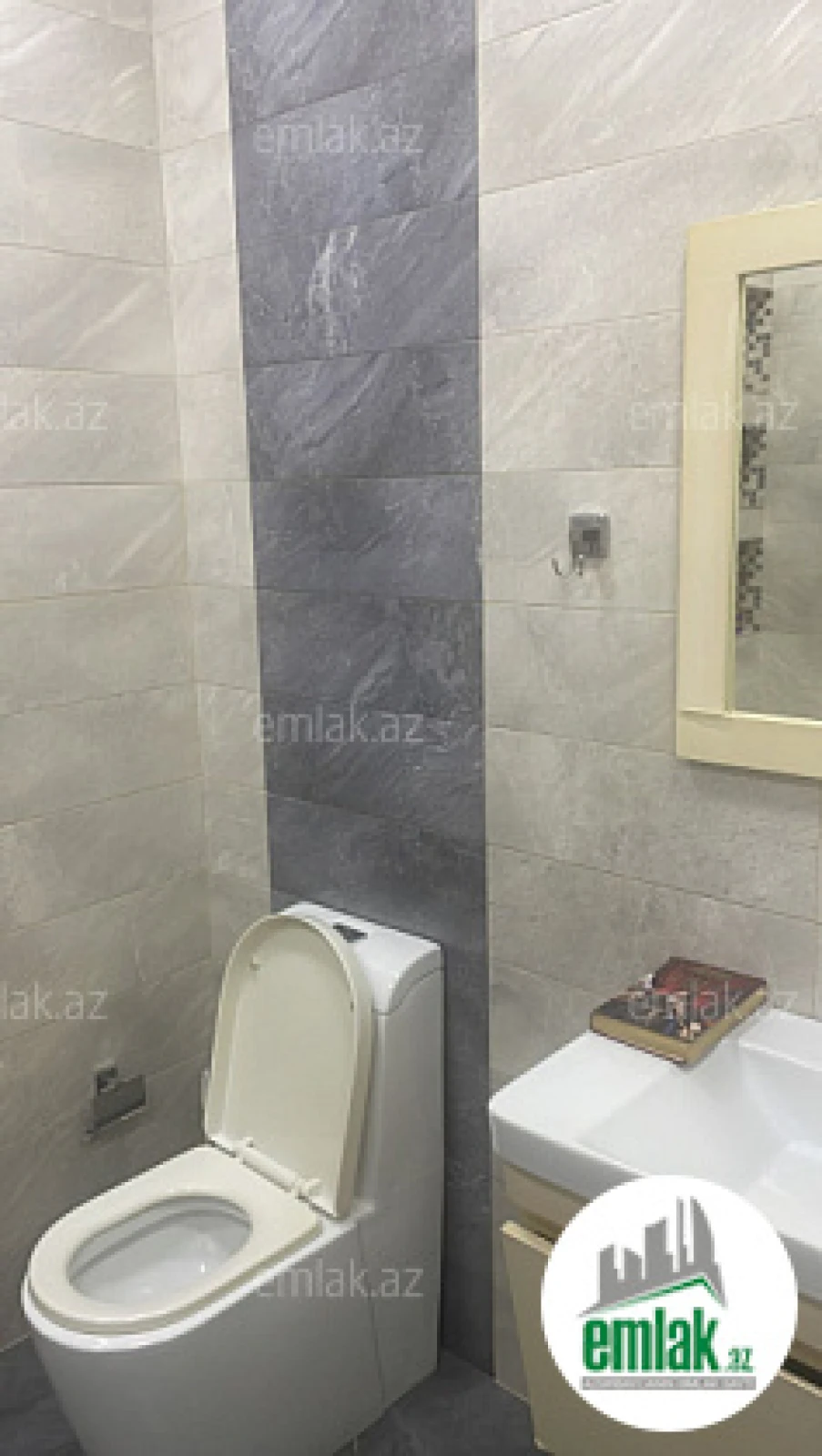 Satılır 4 otaqlı yeni tikili 172 m²