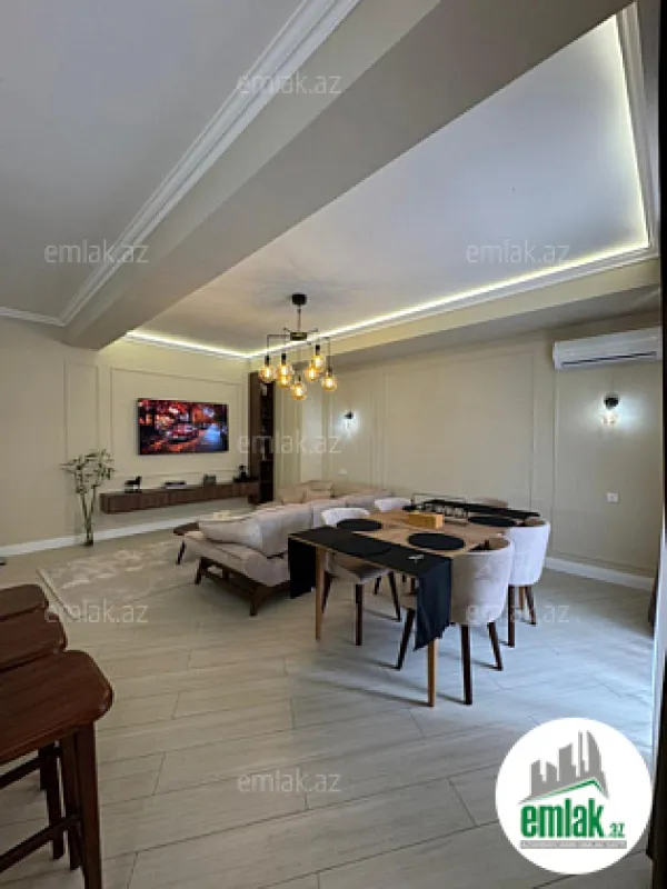 Satılır 4 otaqlı yeni tikili 175 m²