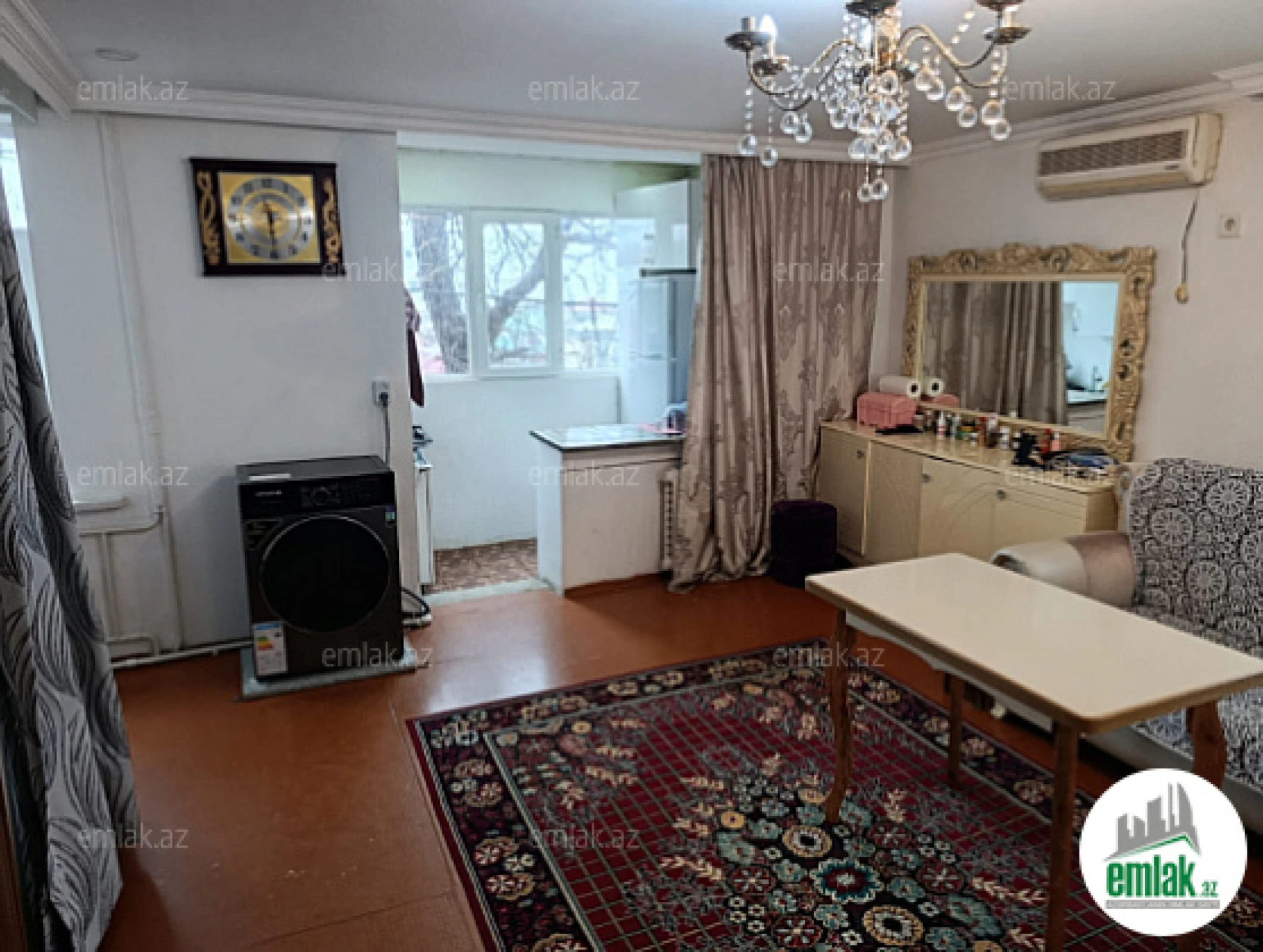 Satılır 2 otaqlı köhnə tikili 45 m²