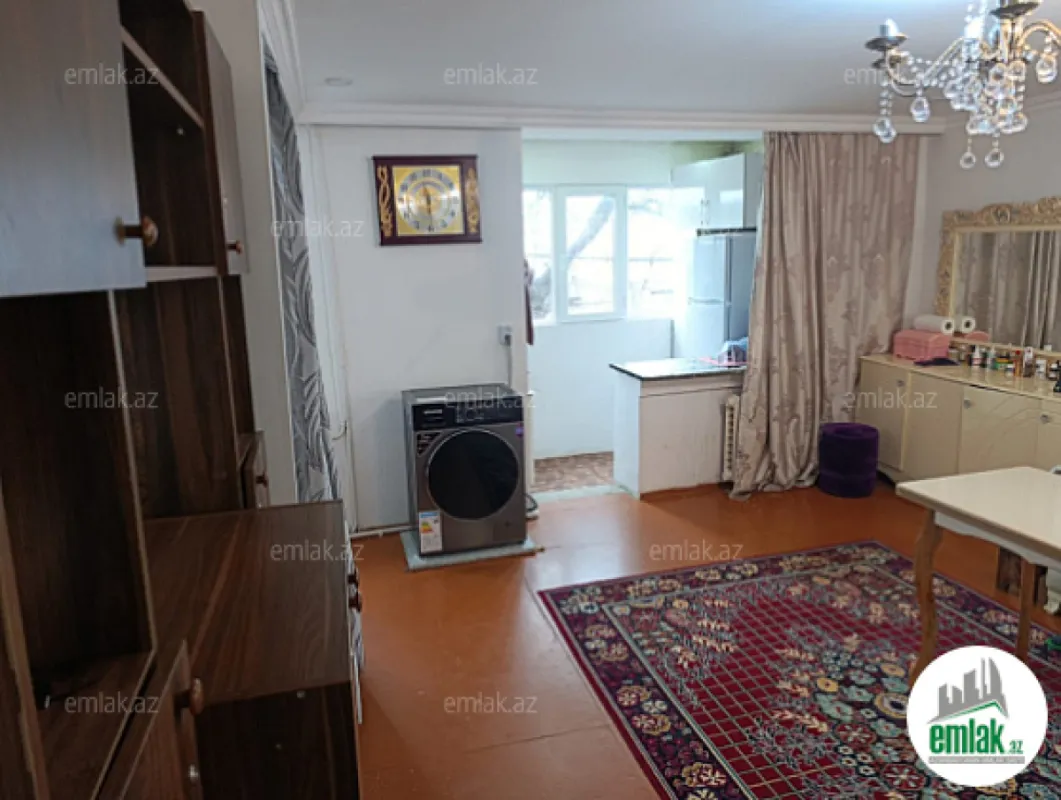 Satılır 2 otaqlı köhnə tikili 45 m²