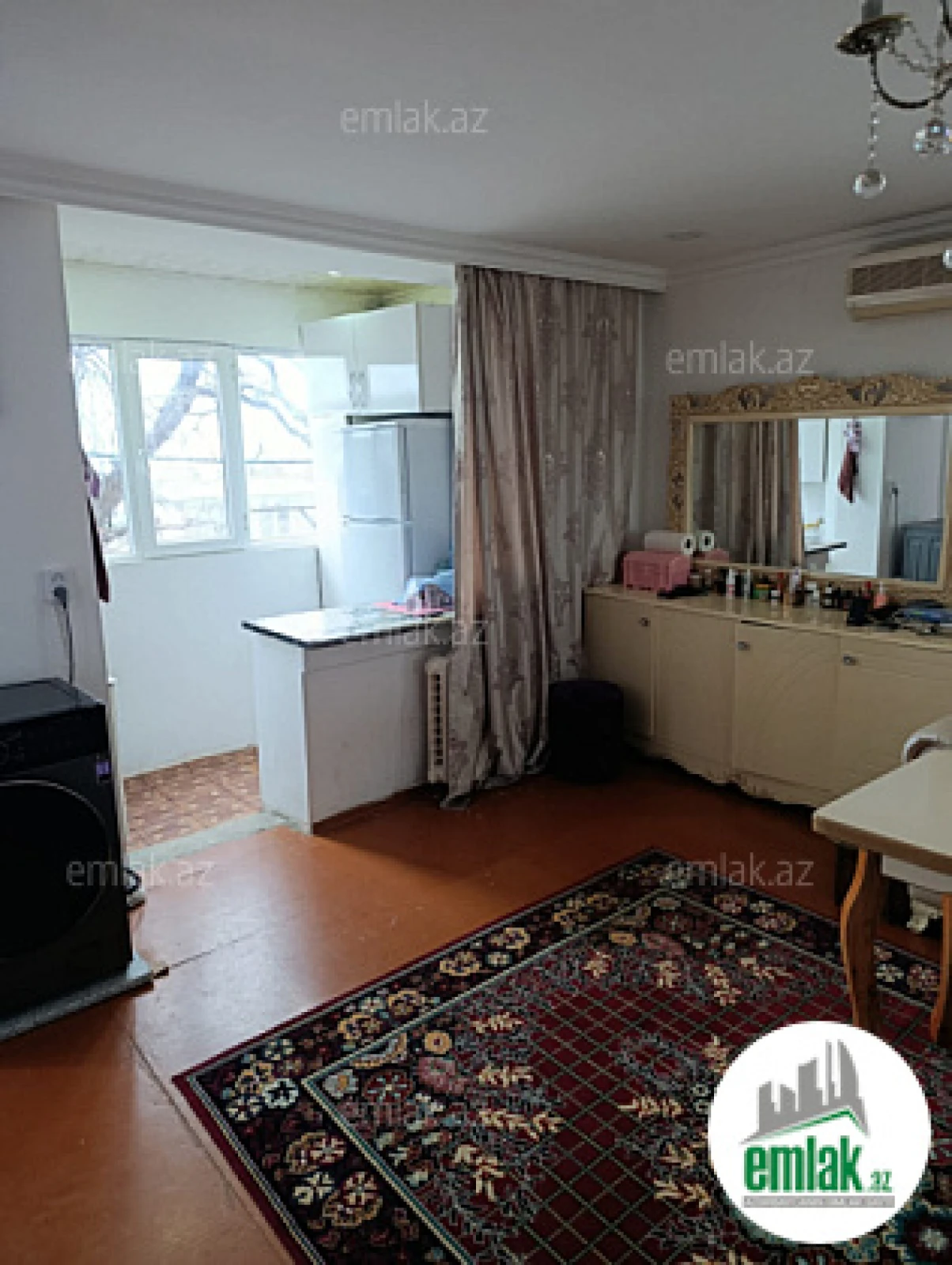 Satılır 2 otaqlı köhnə tikili 45 m²