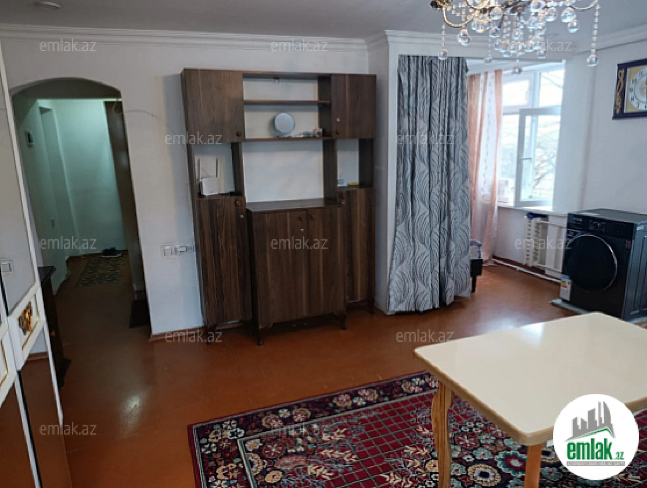 Satılır 2 otaqlı köhnə tikili 45 m²