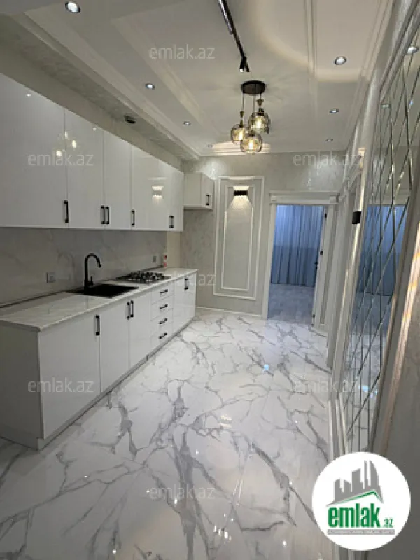 Satılır 3 otaqlı yeni tikili 85 m²