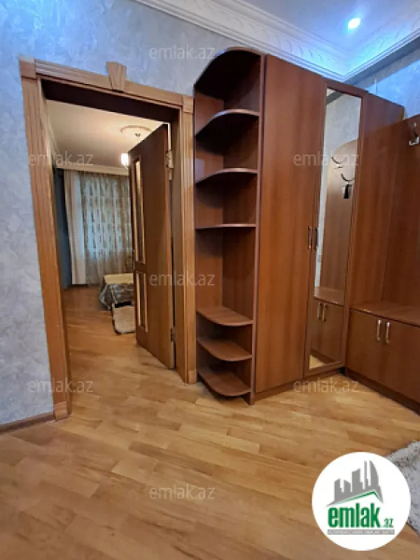 Satılır 3 otaqlı yeni tikili 130 m²