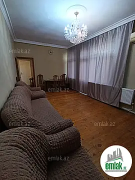 Satılır 3 otaqlı köhnə tikili 75 m²