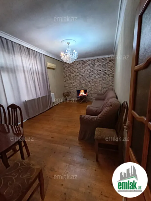 Satılır 3 otaqlı köhnə tikili 75 m²