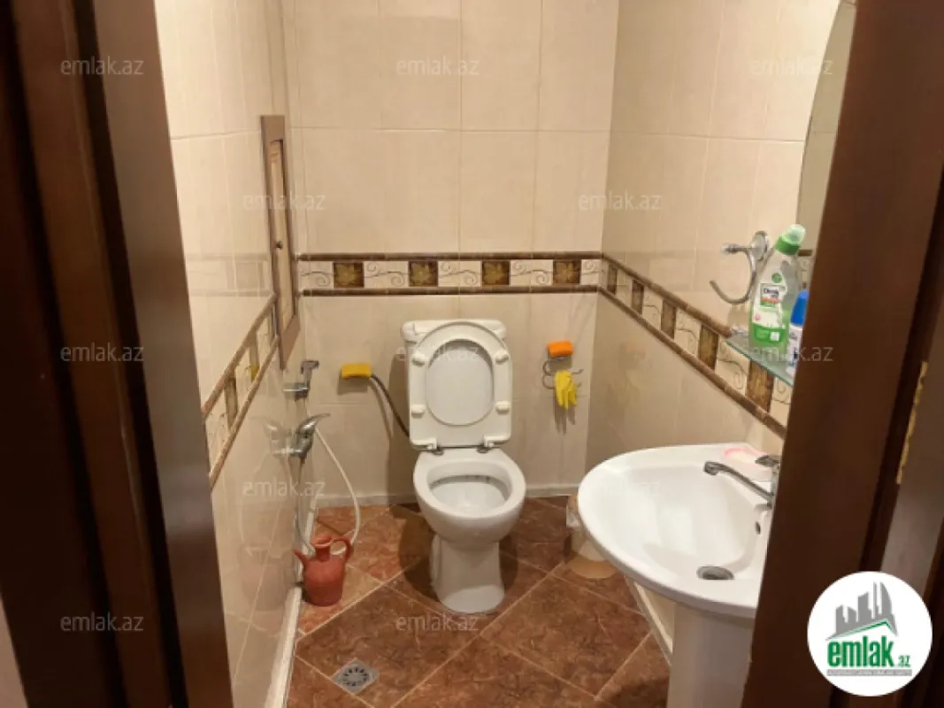 Satılır 3 otaqlı yeni tikili 160 m²