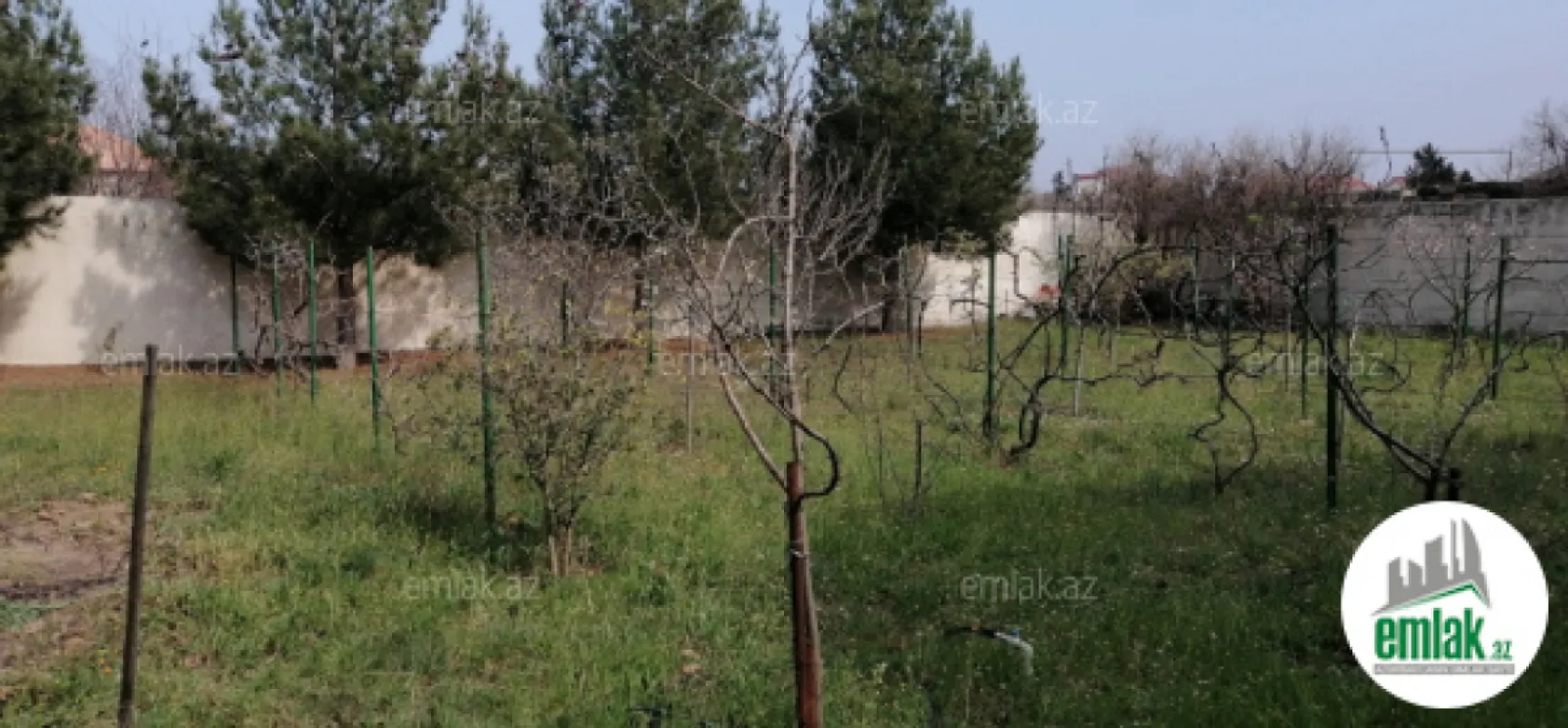 Satılır 5 otaqlı mənzil 195 m²