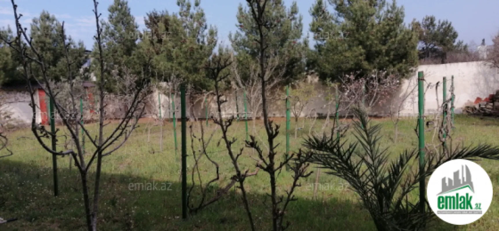 Satılır 5 otaqlı mənzil 195 m²