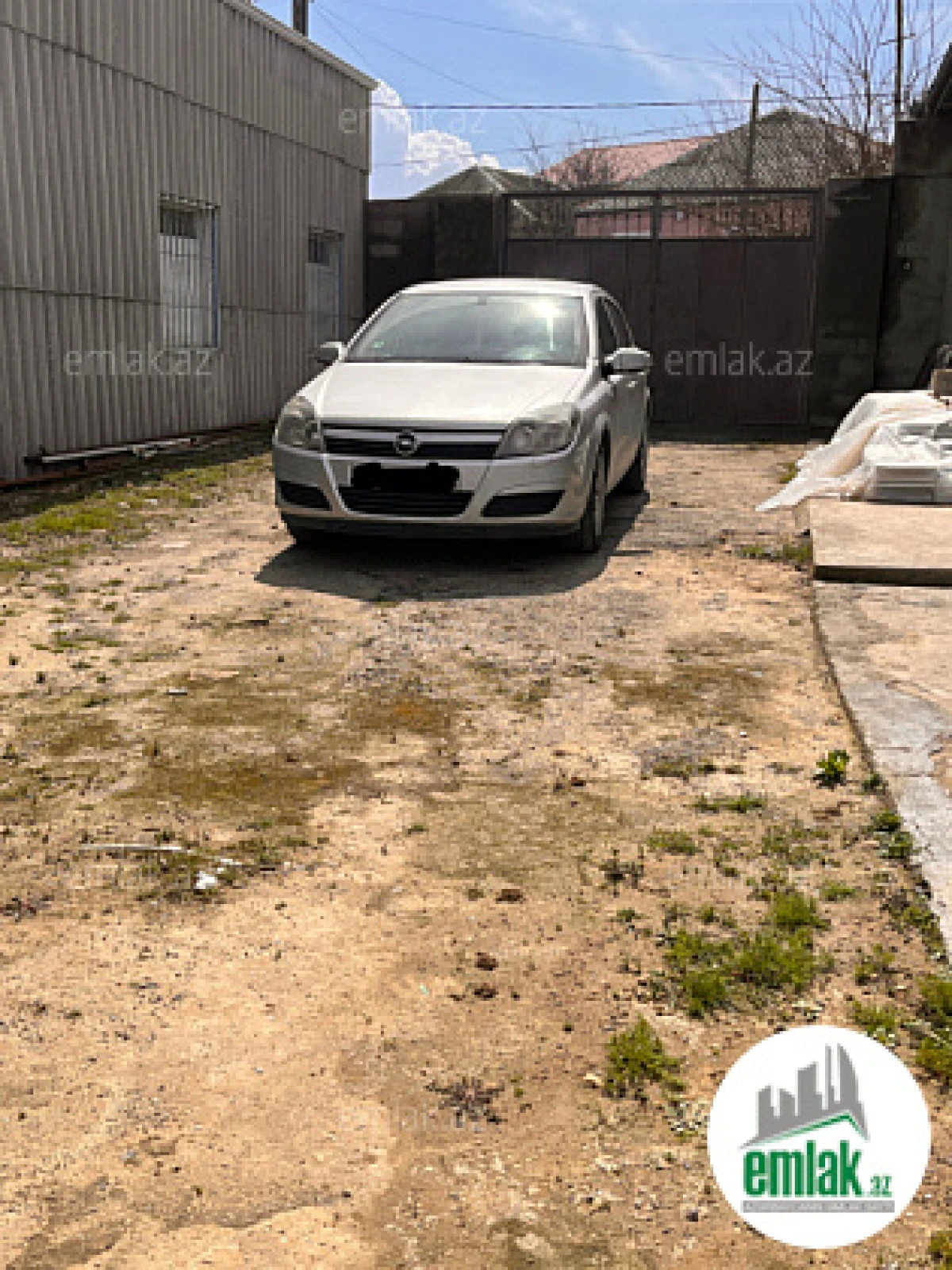 Satılır 3 otaqlı həyət evi 100 m²