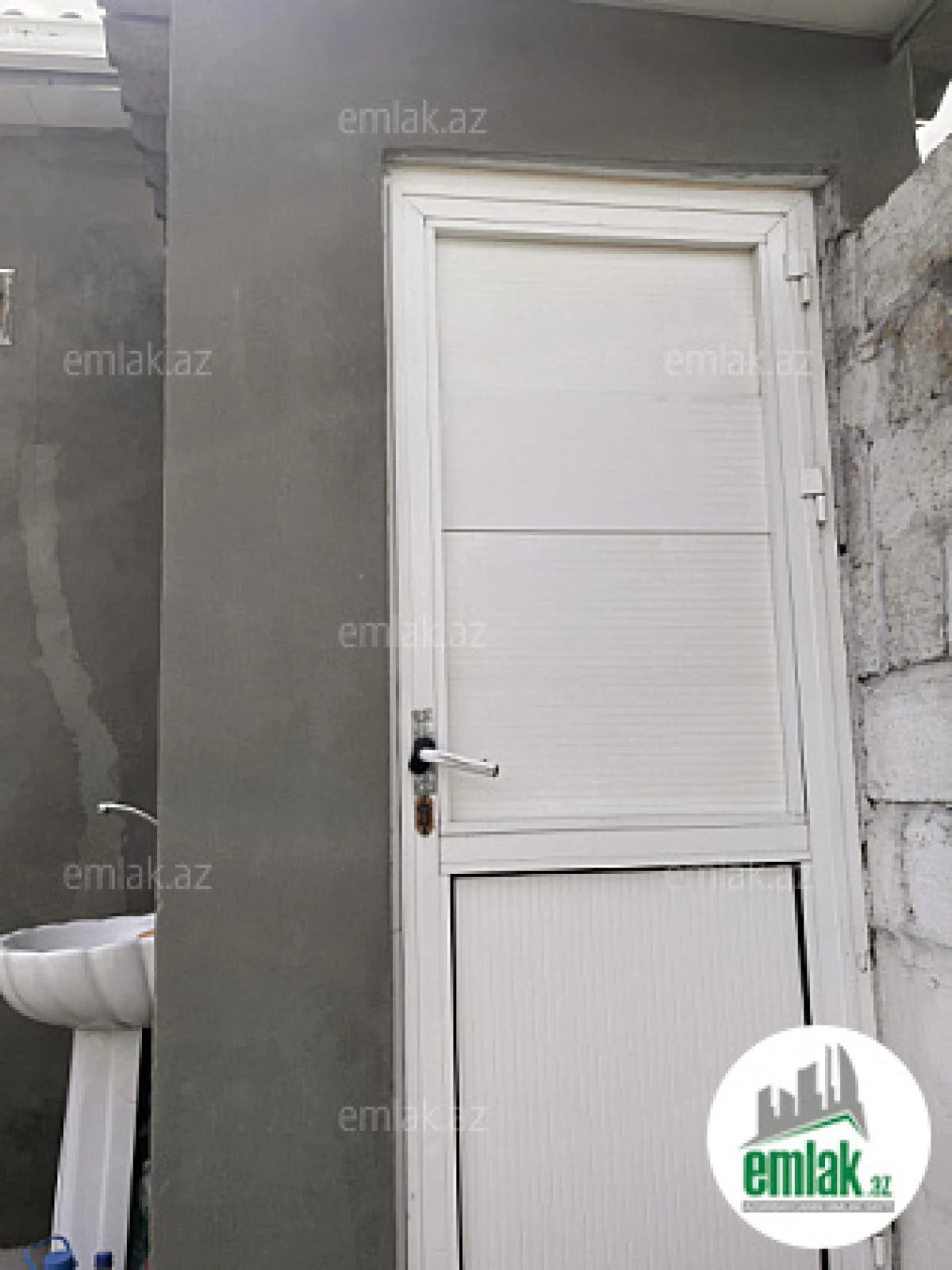 Satılır 3 otaqlı həyət evi 100 m²