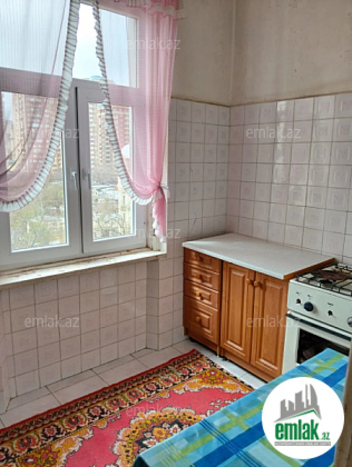 Satılır 2 otaqlı köhnə tikili 45 m²