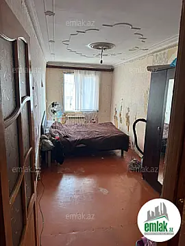 Satılır 2 otaqlı köhnə tikili 60 m²