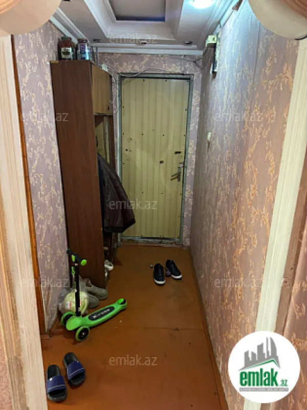 Satılır 2 otaqlı köhnə tikili 60 m²