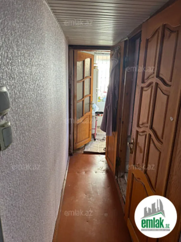 Satılır 2 otaqlı köhnə tikili 60 m²