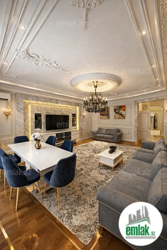 Satılır 4 otaqlı yeni tikili 225 m²