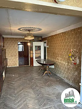 Satılır 3 otaqlı köhnə tikili 79 m² — Bakı 3 otaq 79.00 m²