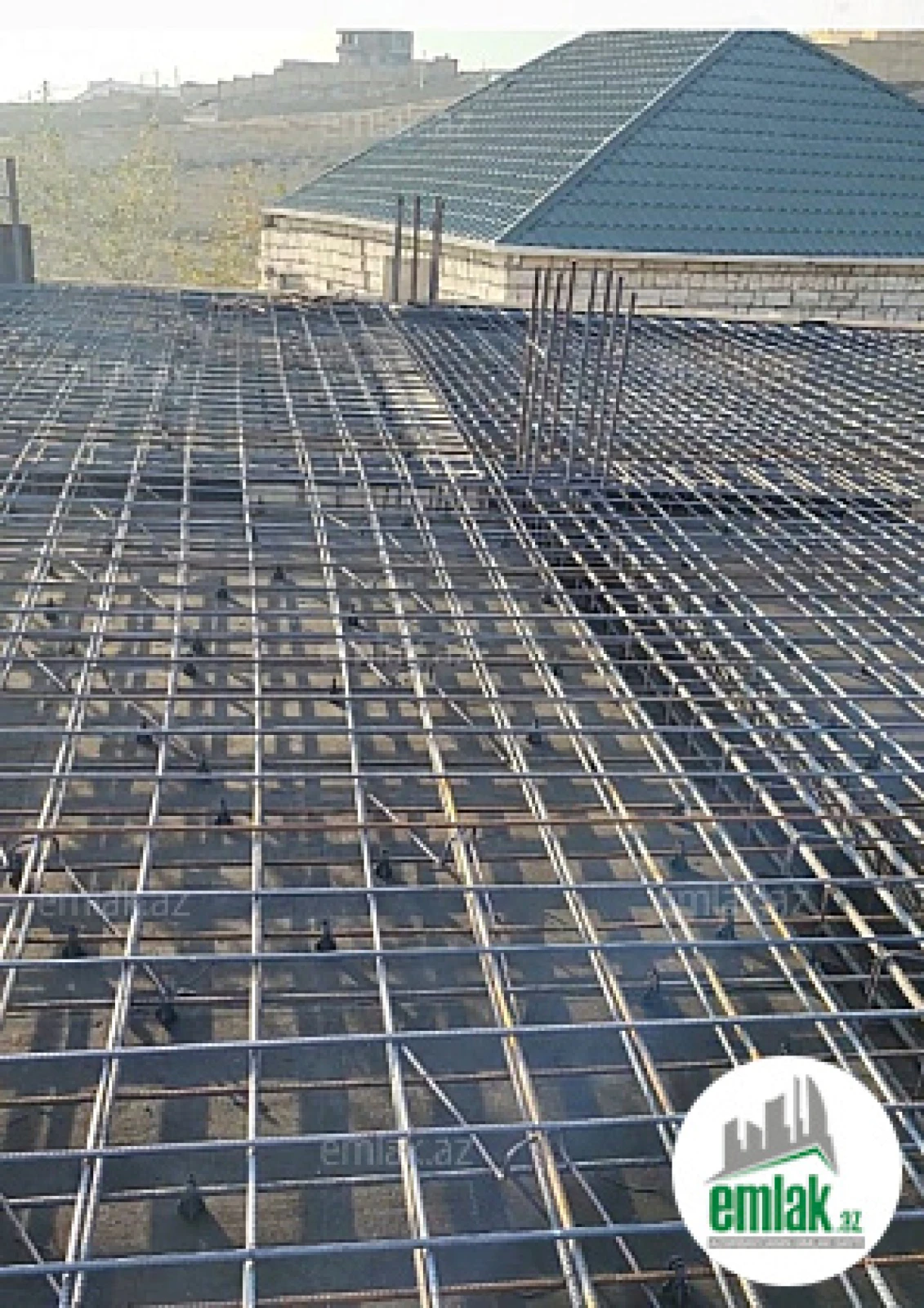 Satılır 6 otaqlı həyət evi 360 m²