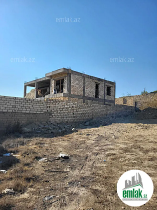 Satılır 6 otaqlı həyət evi 360 m²
