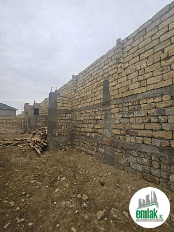 Satılır 6 otaqlı həyət evi 360 m²