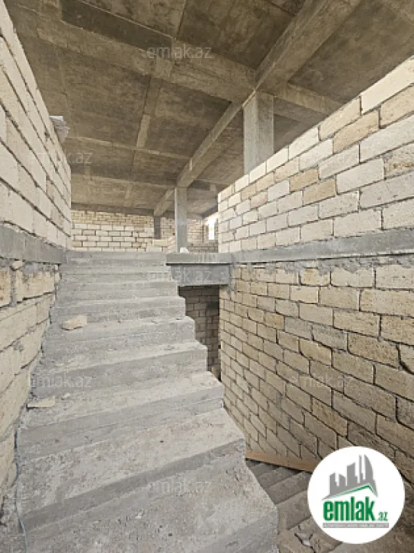 Satılır 6 otaqlı həyət evi 360 m²