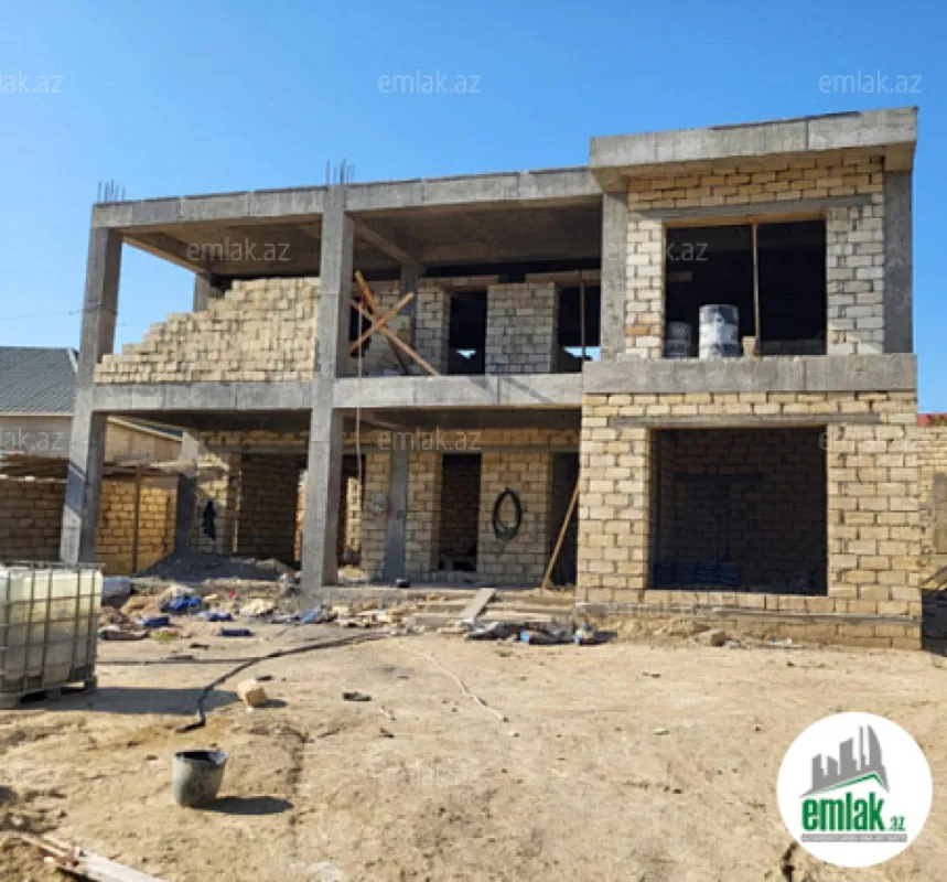 Satılır 6 otaqlı həyət evi 360 m²