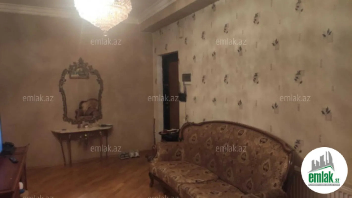 Satılır 3 otaqlı yeni tikili 100 m²