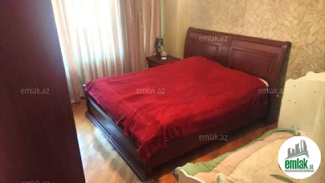 Satılır 3 otaqlı yeni tikili 100 m²