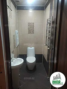 Satılır 3 otaqlı yeni tikili 100 m²