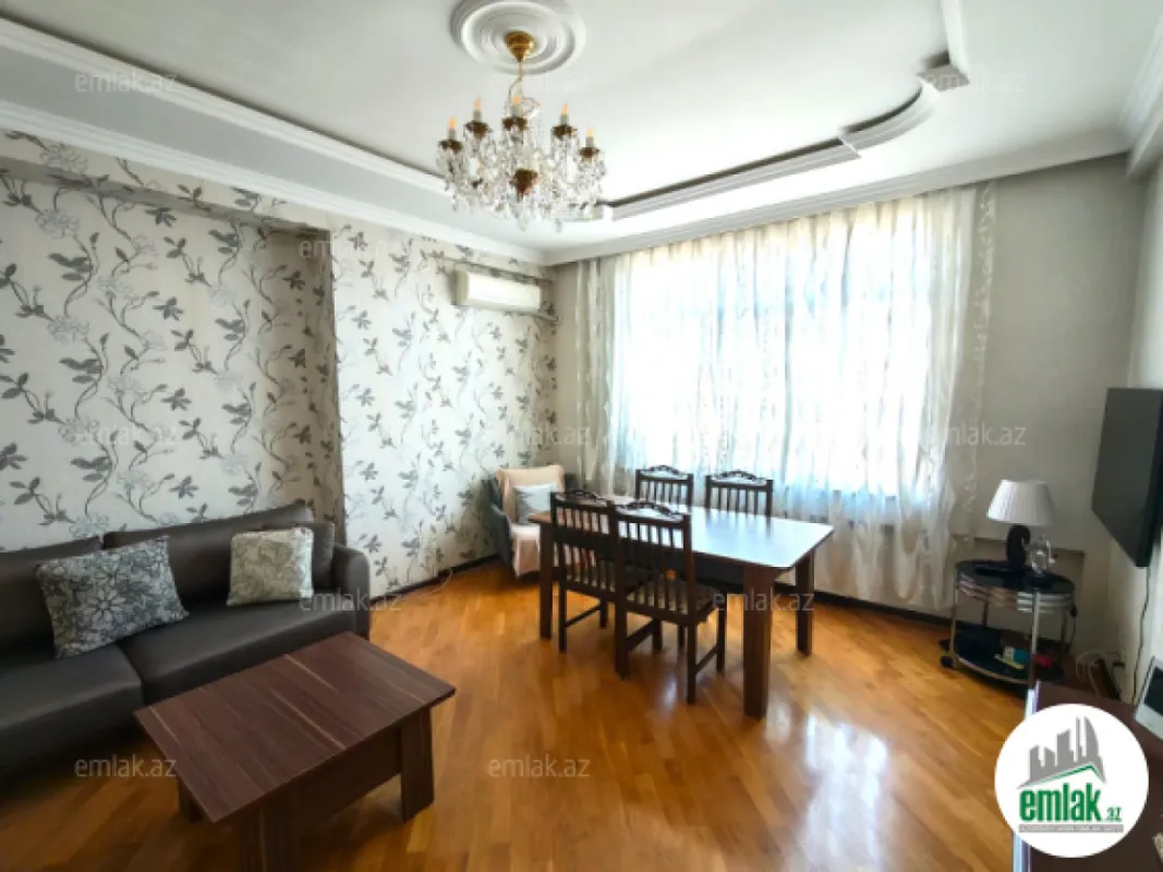 Satılır 3 otaqlı yeni tikili 95 m²