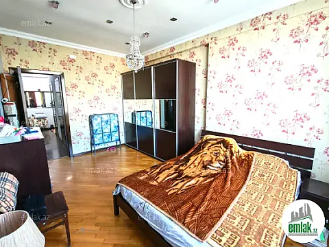 Satılır 3 otaqlı yeni tikili 95 m²