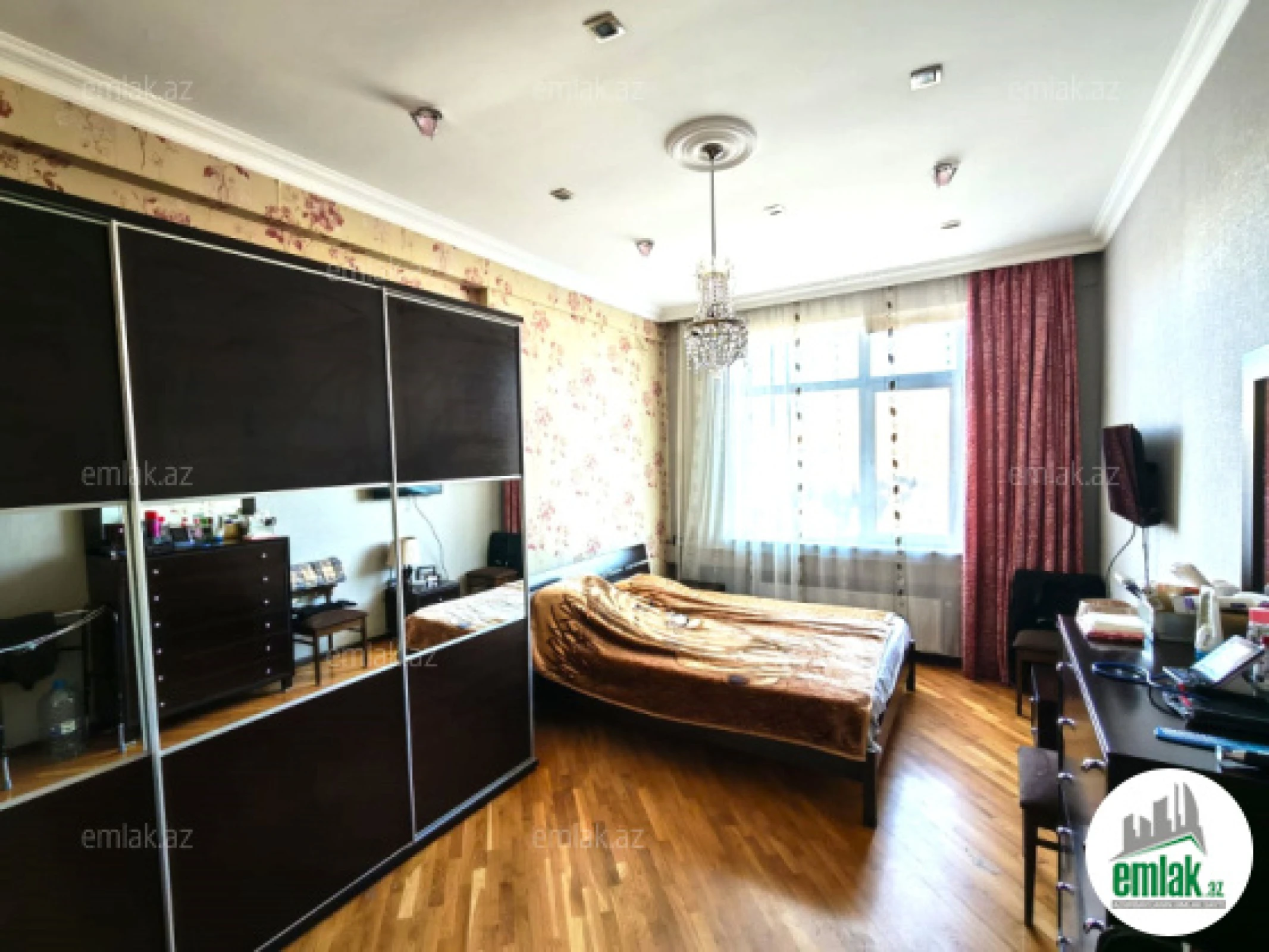 Satılır 3 otaqlı yeni tikili 95 m²