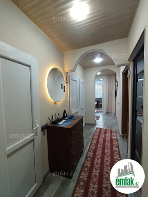 Satılır 2 otaqlı köhnə tikili 58 m²