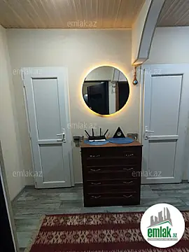 Satılır 2 otaqlı köhnə tikili 58 m²