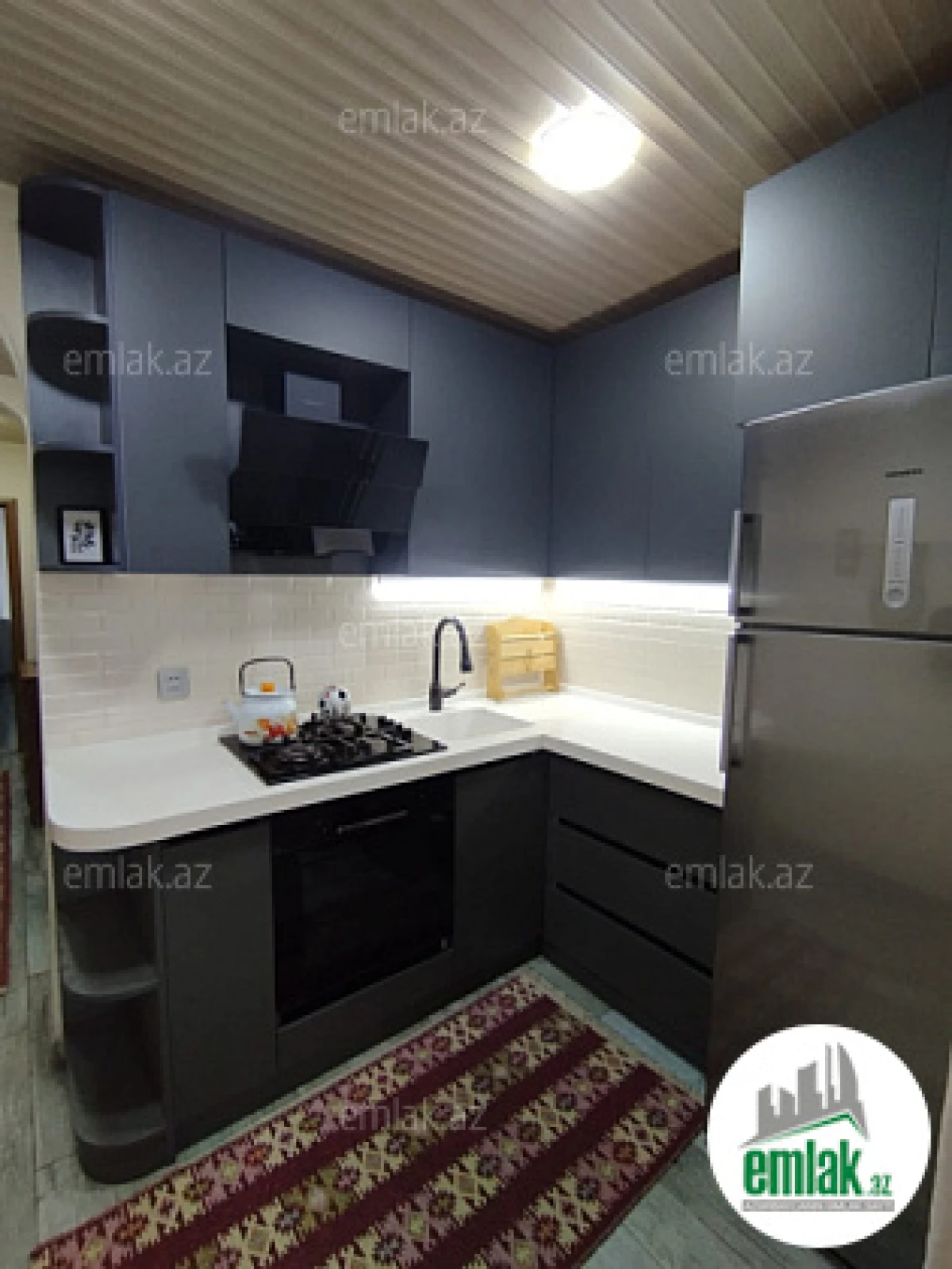 Satılır 2 otaqlı köhnə tikili 58 m²