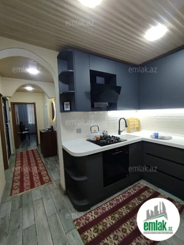 Satılır 2 otaqlı köhnə tikili 58 m²
