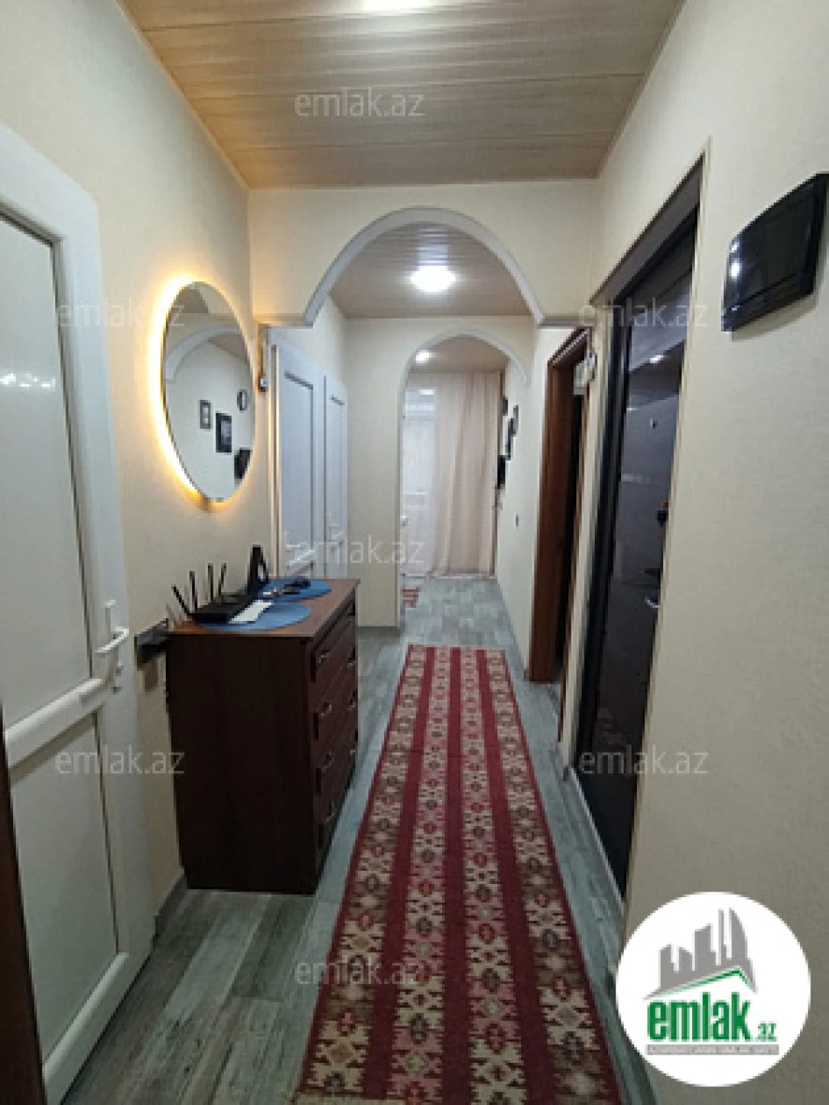 Satılır 2 otaqlı köhnə tikili 58 m²