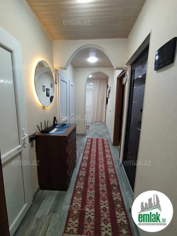 Satılır 2 otaqlı köhnə tikili 58 m²