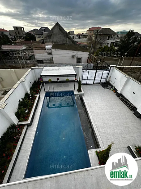 Satılır 4 otaqlı həyət evi 200 m²