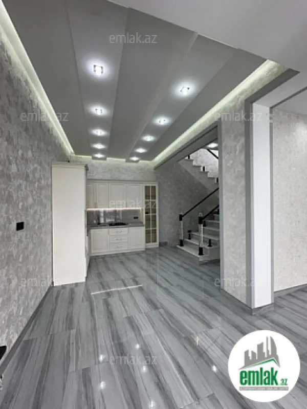Satılır 4 otaqlı həyət evi 200 m²