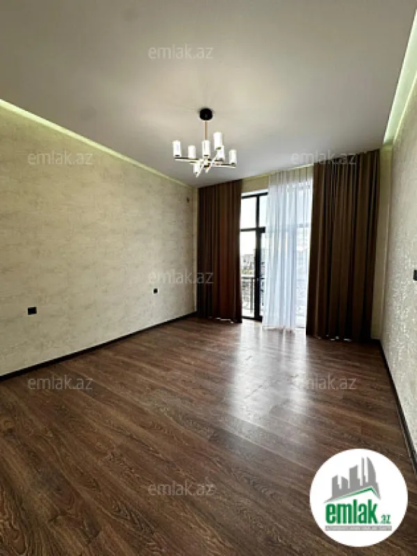 Satılır 4 otaqlı həyət evi 200 m²