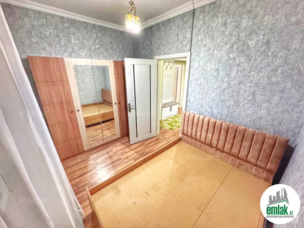 Satılır 2 otaqlı köhnə tikili 45 m²