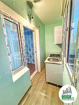 Satılır 2 otaqlı köhnə tikili 45 m²