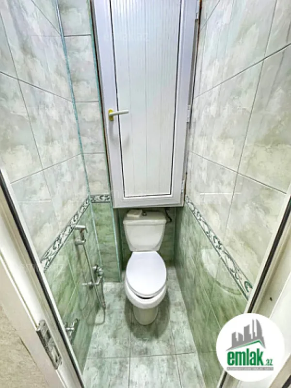 Satılır 2 otaqlı köhnə tikili 45 m²