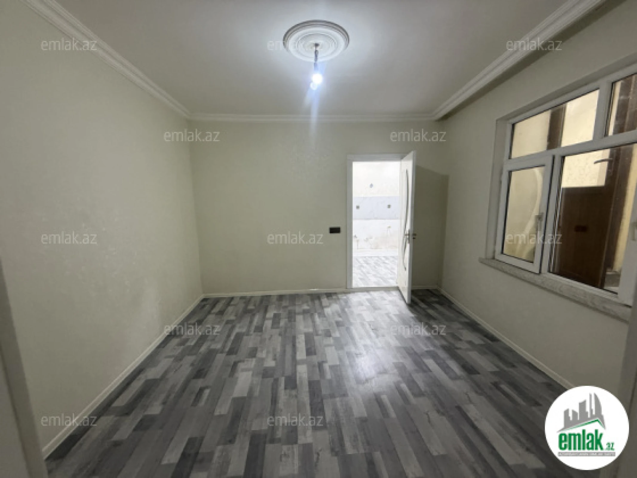 Satılır 3 otaqlı həyət evi 76 m²