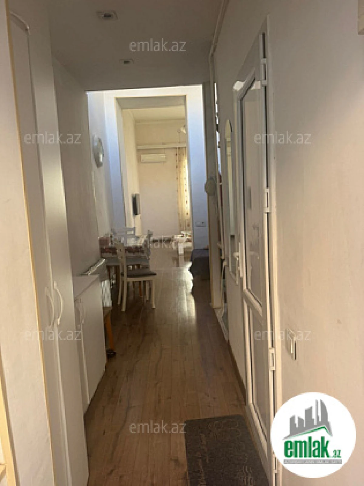 Satılır 1 otaqlı köhnə tikili 35 m²