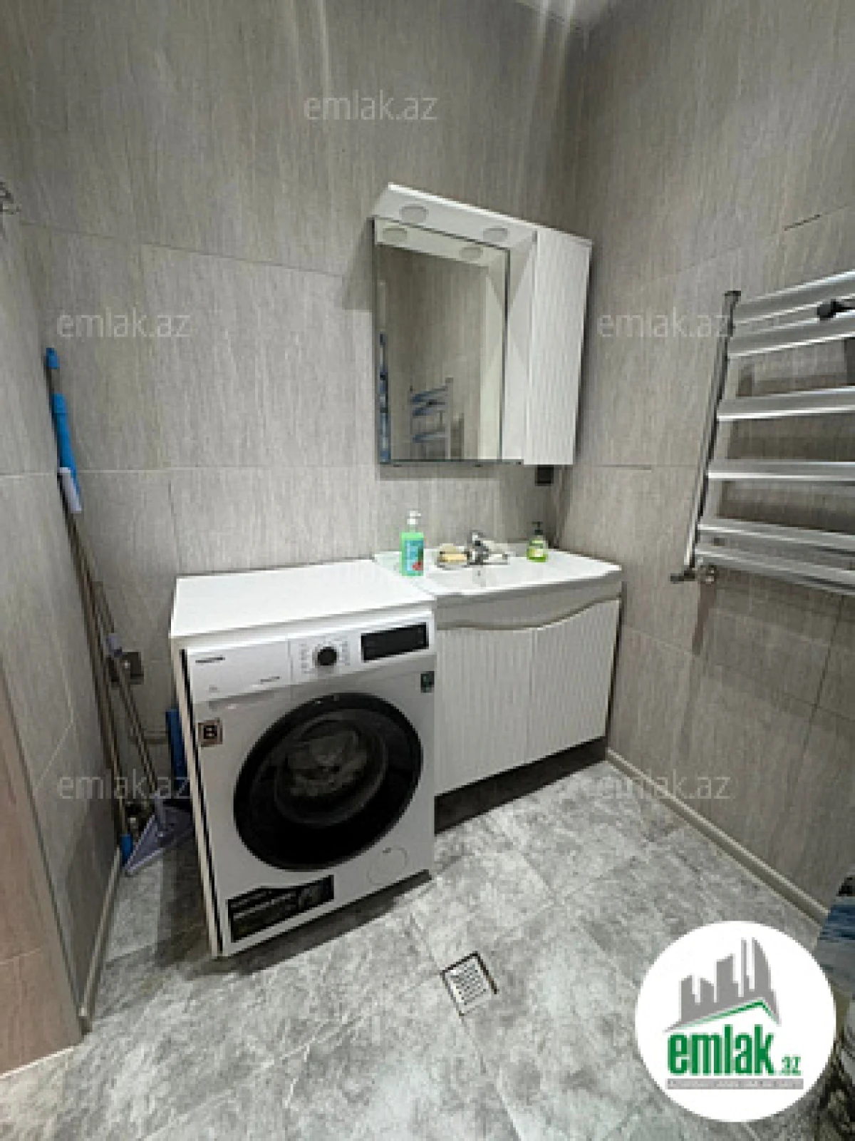 Satılır 1 otaqlı köhnə tikili 35 m²