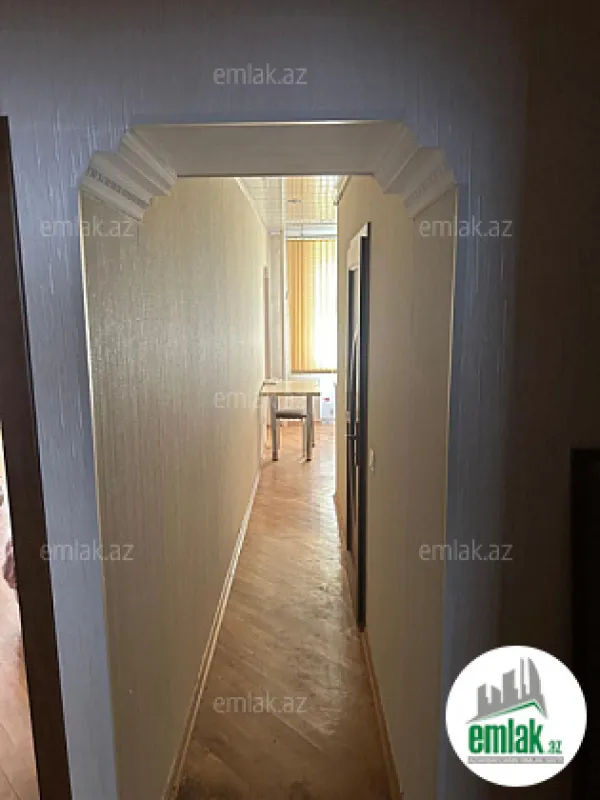 Satılır 2 otaqlı köhnə tikili 65 m²