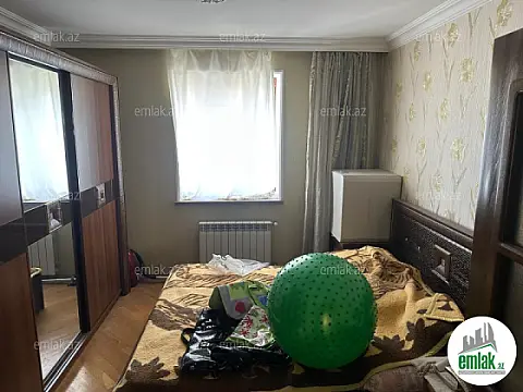 Satılır 2 otaqlı köhnə tikili 65 m²